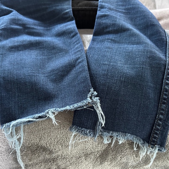 🍂High Riser Skinny Fray Crop Jeans - Picture 2 of 14